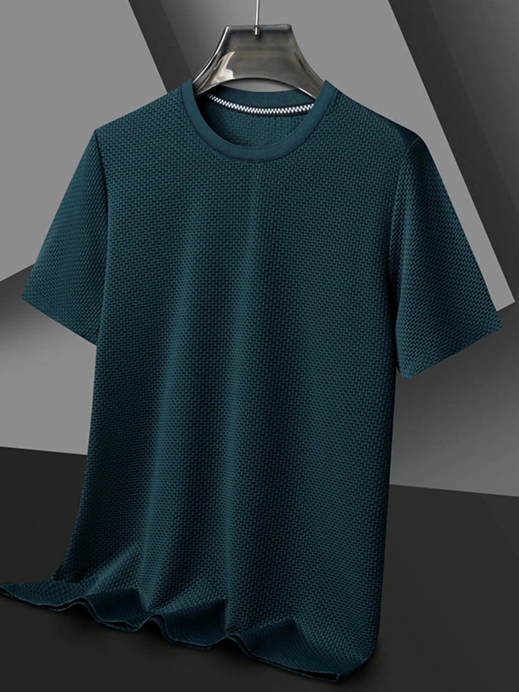 832bf951c25147f381f7b3917827a68b-Max-Origin